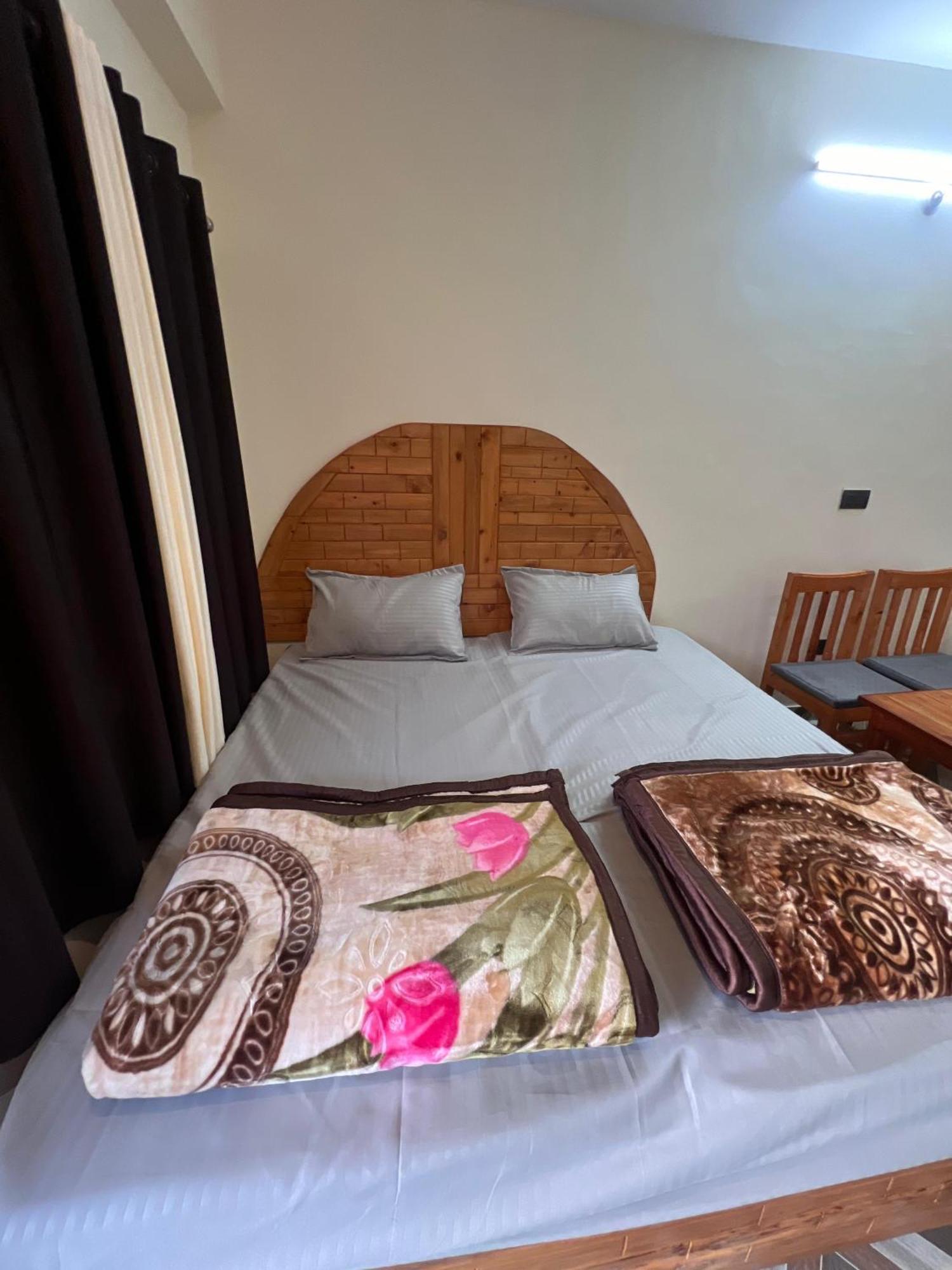 Binsar Royal Homestay Dhaulchhina, المورا المظهر الخارجي الصورة